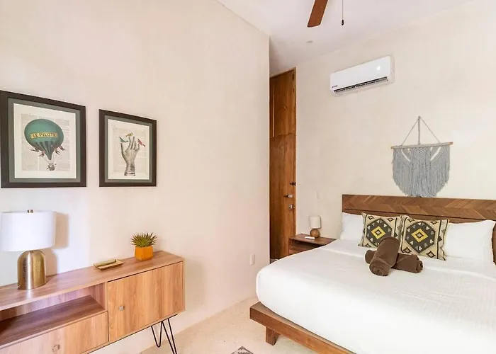 Beauty Designed 3bdr In With Amenities Apartment