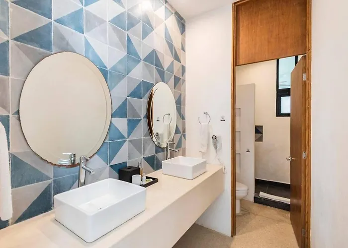 Apartment Beauty Designed 3bdr In With Amenities
