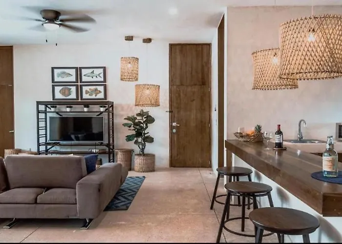 Beauty Designed 3bdr In With Amenities