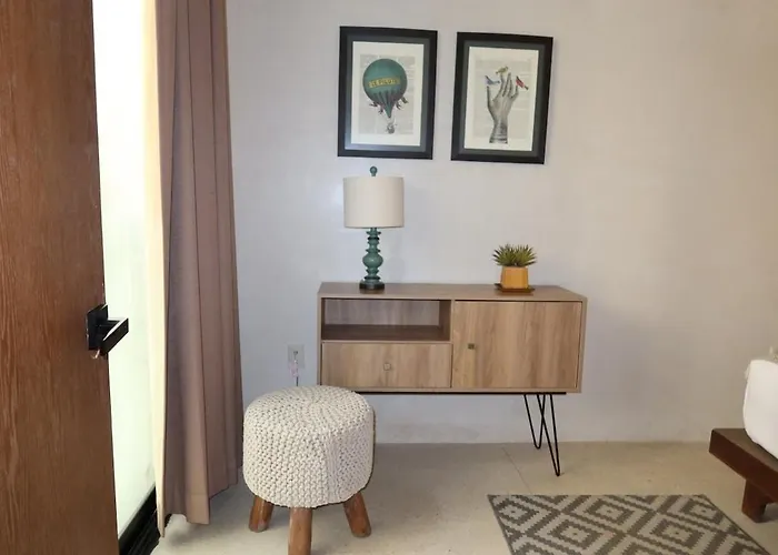 Apartment Beauty Designed 3bdr In With Amenities